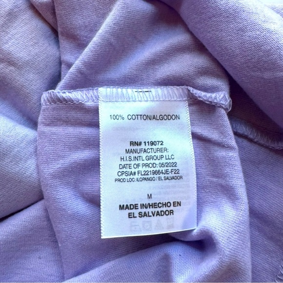 Beetlejuice “It’s Showtime” Graphic Raglan Baseball Tee - Juniors Size M - NWT - Picture 6 of 10